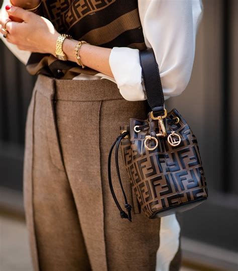 fendi bucket bag outfit.